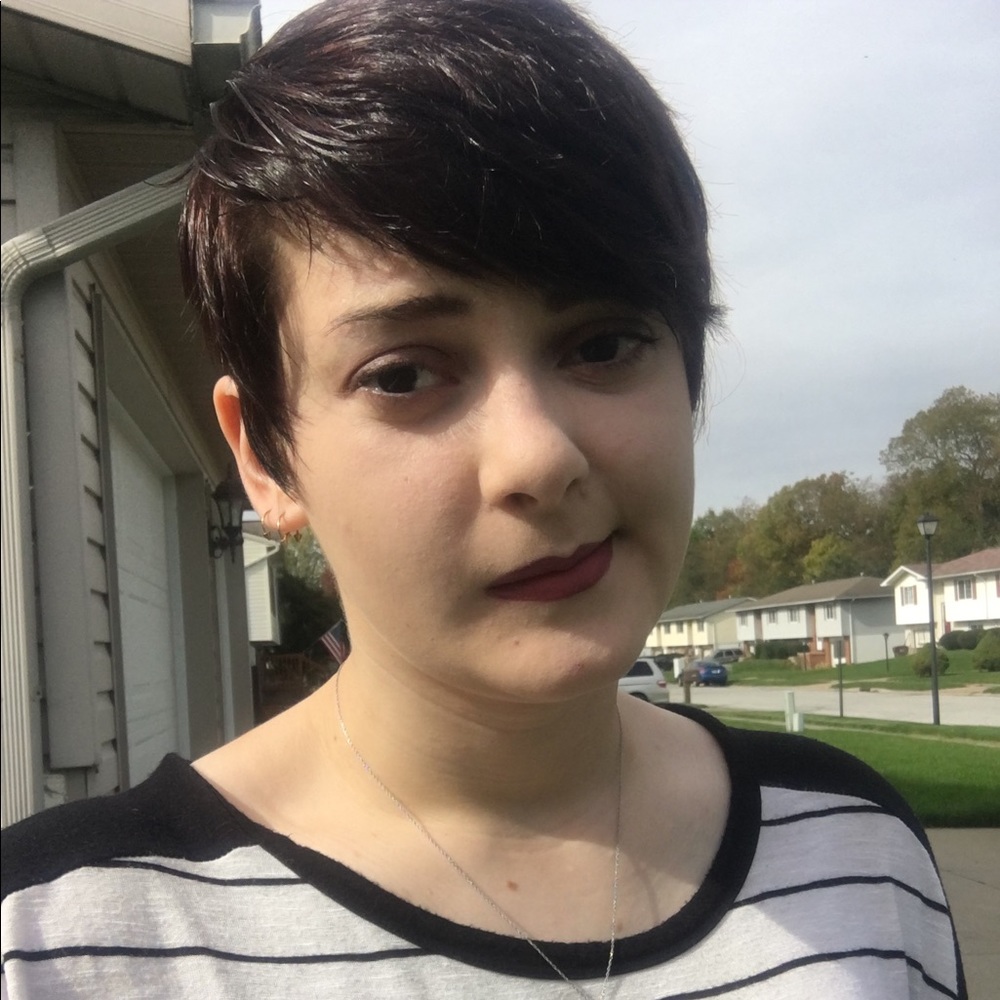 Meet your Posher, Liv